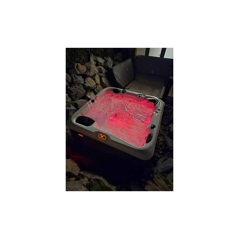 SPA VENDOM CORFOU 5 places