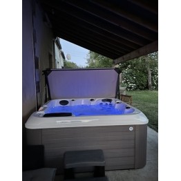 SPA VENDOM CORFOU 5 places