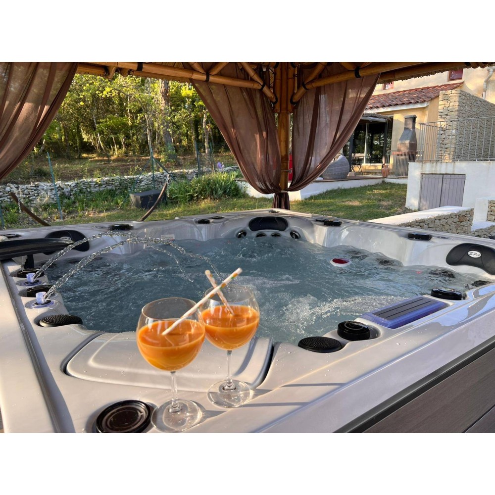 SPA VENDOM POLYNESIE 5 PLACES SPA VENDOM POLYNESIE 5 PLACES