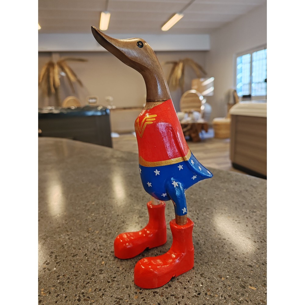 CANARD SCULPTE MARVEL WONDER WOMAN CANARD SCULPTE MARVEL WONDER WOMAN