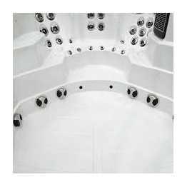 SPA DE NAGE IKARIA VENDOM